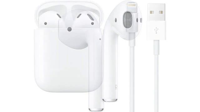 Apple AirPods with Charging Case смотреть онлайн