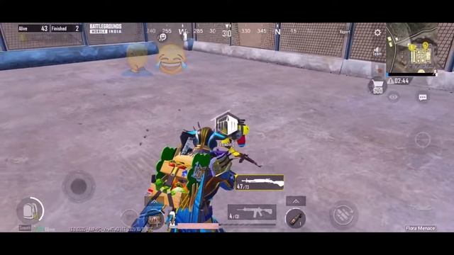 KING OF LIVIK🔥 C1S2 best gameplay | iPhone XR IOS 15 😳 PUBG MOBILE | Thumb+gyro смотреть онлайн