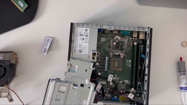 How to change CMOS battery and thermal paste for dell USFF 790 7010 990 смотреть онлайн