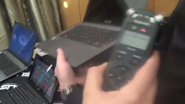 Asus 2014 Notebook Line Up - AMD Press Conference(Sydney) смотреть онлайн