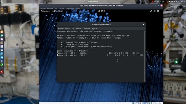 Fedora Linux 28 Workstation Review | Un solido escritorio gráfico ✍️ смотреть онлайн