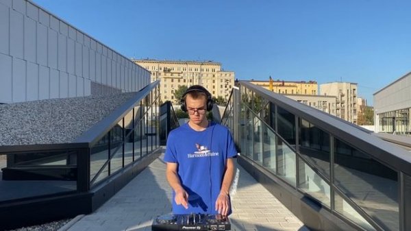 ЛУЧШИЙ DJ-сет в HI-Tech локации #deephouse #deep #house