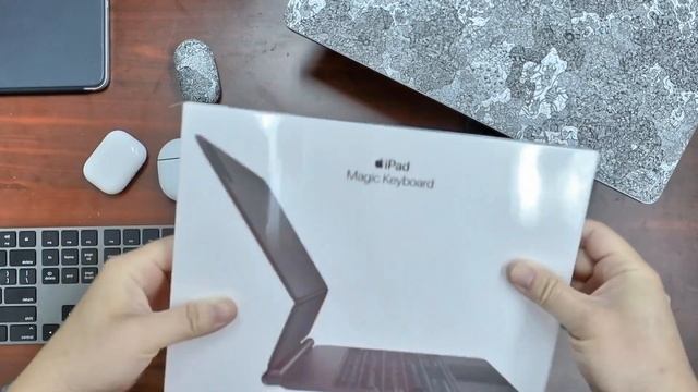 Google Pixel Buds 2 & Magic Keyboard for iPad Pro Unboxing Music Video ASMR смотреть онлайн