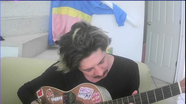 apple blossom - white stripes mustache cover/bigote cover смотреть онлайн