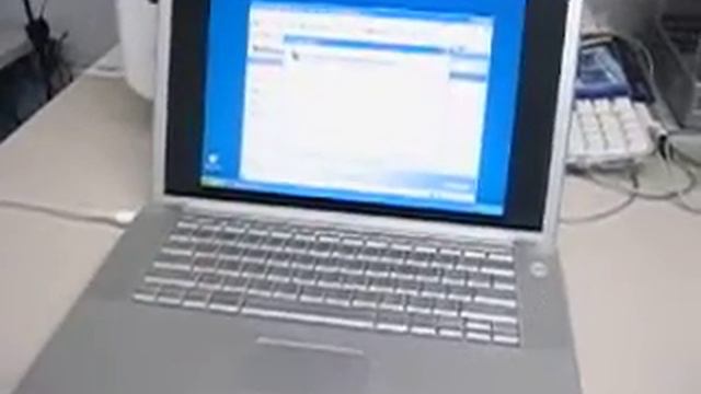 Evil Incarnate: Windows XP on an Apple Power Book G4 смотреть онлайн
