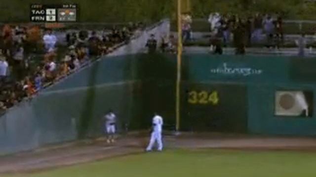 Ballgirl1.wmv смотреть онлайн