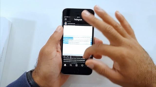 VALE A PENA COMPRAR O NOVO IPHONE SE 2020? / OPINIÃO DO USUÁRIO 🤔 смотреть онлайн