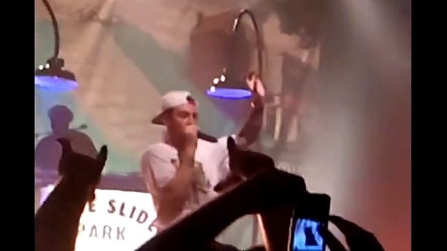 Mac Miller - Blue Slide Park Tour смотреть онлайн