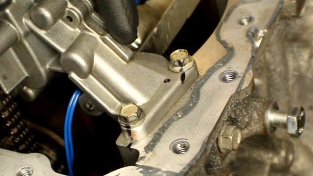 Part 3/4: Chrysler FWD 3.2/3.6 Oil pump "Shortcut" смотреть онлайн