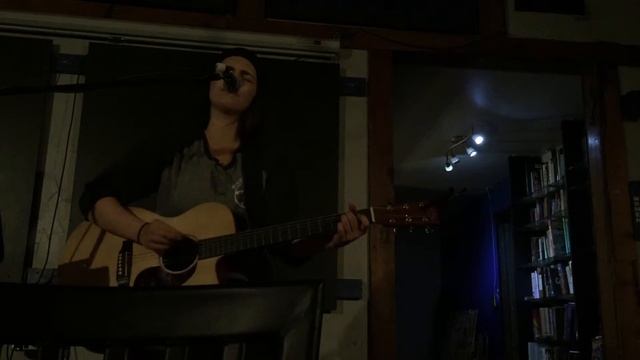 Bust your windows cover by Geena Fontanella смотреть онлайн