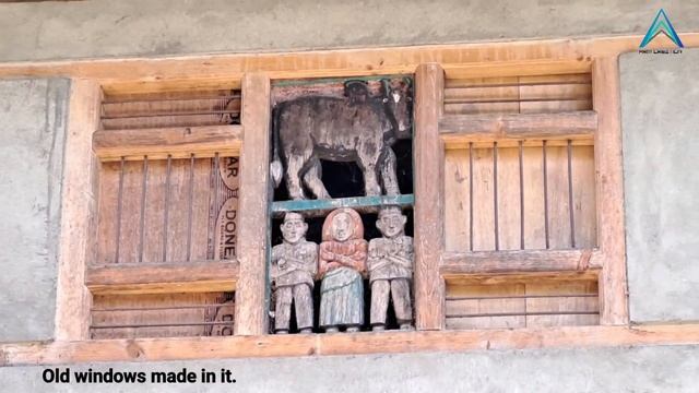 The Windows And Doors Of House Built In The Old Style | Thabang Rolpa | Hrm Creation смотреть онлайн