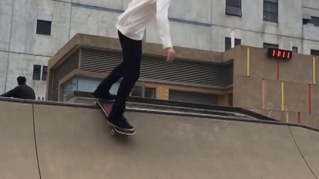 HongKong Iphone monty смотреть онлайн