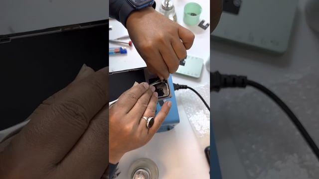 iphone 14 Pro Max frame removing смотреть онлайн