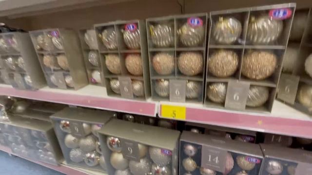 Новая кухня за £30 ✅ пошла за контейнерами , попала в Рождественскую сказку 😍обзор товаров QD и B&M смотреть онлайн