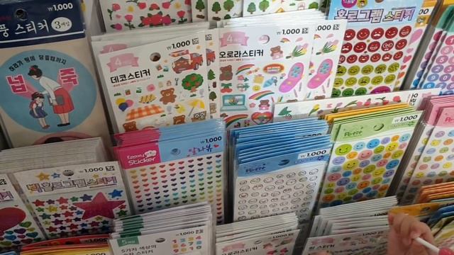 Is KOREA expensive? Let's go shopping at Lotte Mall to find out! Realistic Day in Life, KOREA VLOG смотреть онлайн