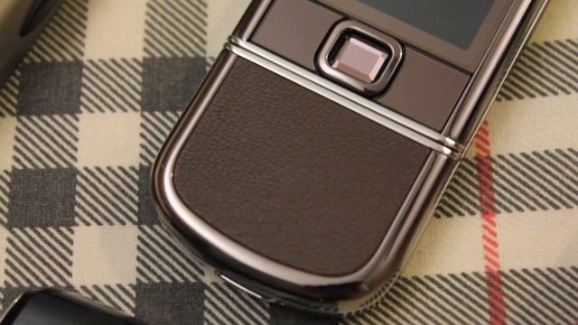 HTC Desire And Friends смотреть онлайн
