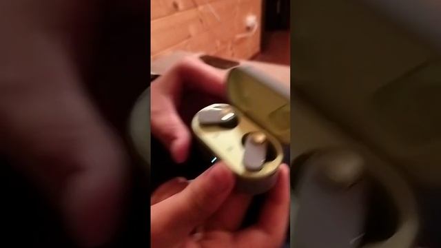 прикупил наушники смотреть онлайн