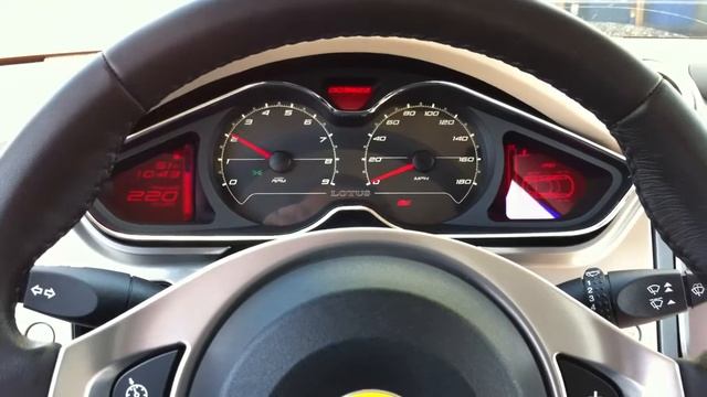 Lotus Evora, Stock Exhaust, Startup and Rev, Windows Down смотреть онлайн
