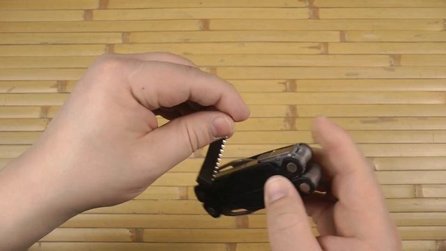 Розпаковка Leatherman Charge Plus 19 інструментів BlackGrey (832516)