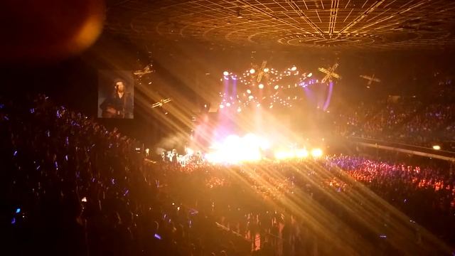 The Lumineers - Stubborn Love - Kroq Almost Acoustic Christmas 12.10.17 смотреть онлайн