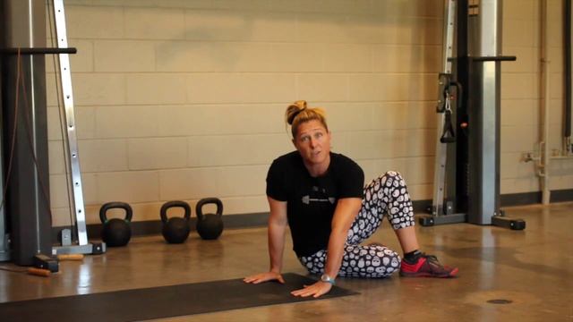 Knee Sit Throughs смотреть онлайн