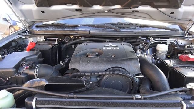 2013 Мицубиси L200 (KB4T) 2.5D MT