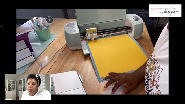 Wednesday LIVE! Playing With Cut Files Using My Cricut Explore Air 2 смотреть онлайн