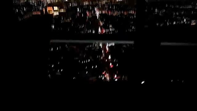 Epic must see man jump out window! смотреть онлайн