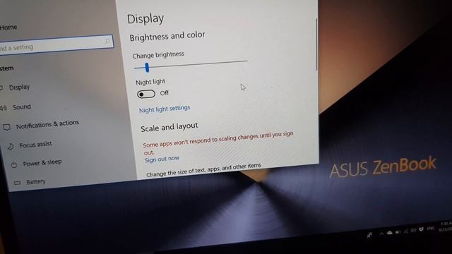 Asus UX391 GPU Problem (on normal screen, with 1920*1080) смотреть онлайн