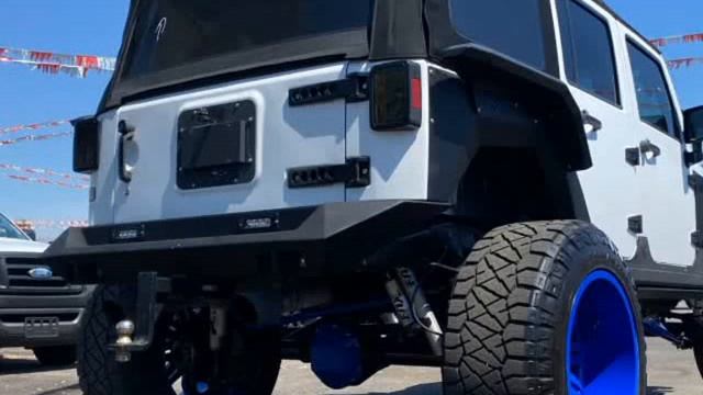 2014 Jeep Wrangler Unlimited 4WD 4dr Rubicon (San Jose, California) смотреть онлайн