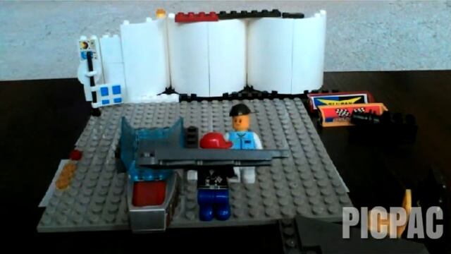 Дебют. LEGO фильм:"Стройка Супер Авто" смотреть онлайн