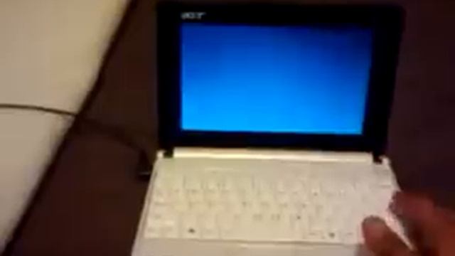 Acer Aspire one shutdown won't boot up repair смотреть онлайн