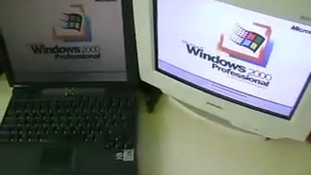 Windows 2000 vs Windows 2000 смотреть онлайн