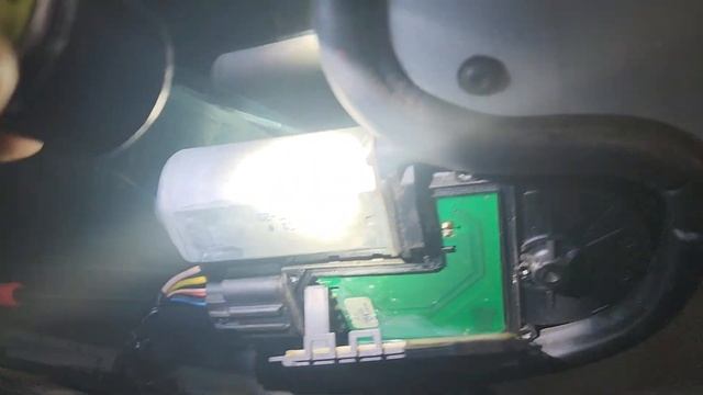 2008 aston martin vantage window going crazy смотреть онлайн