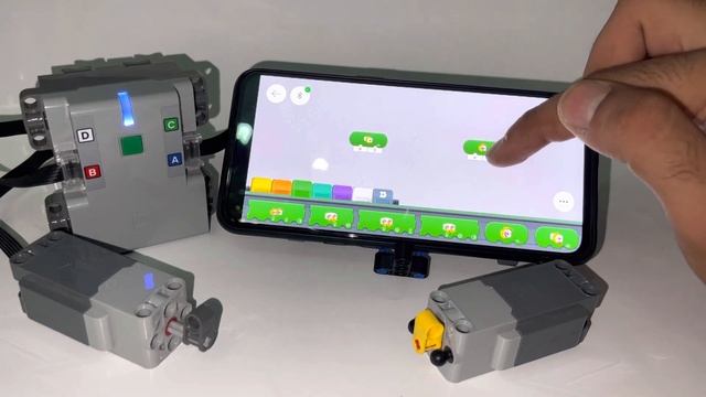 How to Properly Create Custom Controls for Your MOCs (LEGO Powered Up App Tutorial) смотреть онлайн