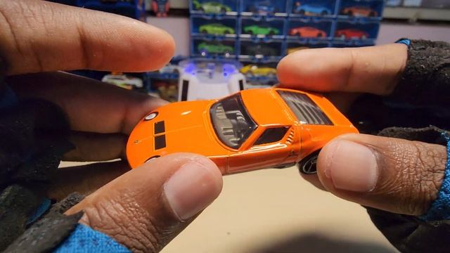60th LAMBORGHINI ANNIVERSARY SPECIAL | Lamborghini Miura | by Hotwheels | Unboxing. смотреть онлайн