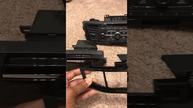 2017 Honda Accord Sport Part Removal for Tesla Style Screen смотреть онлайн