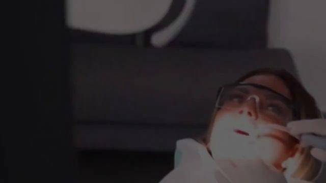 Katie Price spits out 'Bond villain' teeth in jaw-dropping YouTube video смотреть онлайн