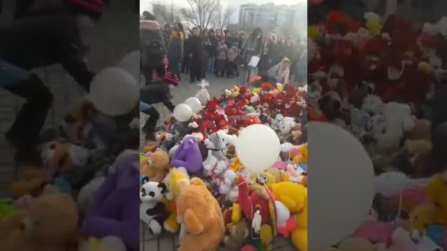 Акция в память погибших в Кемерево (Астрахань) смотреть онлайн