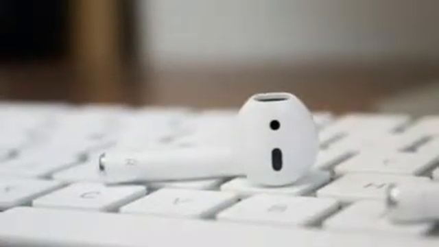 Apple AirPods Review смотреть онлайн