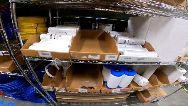 CHECKING OUT THE WINDOW CLEANING RESOURCE WAREHOUSE смотреть онлайн