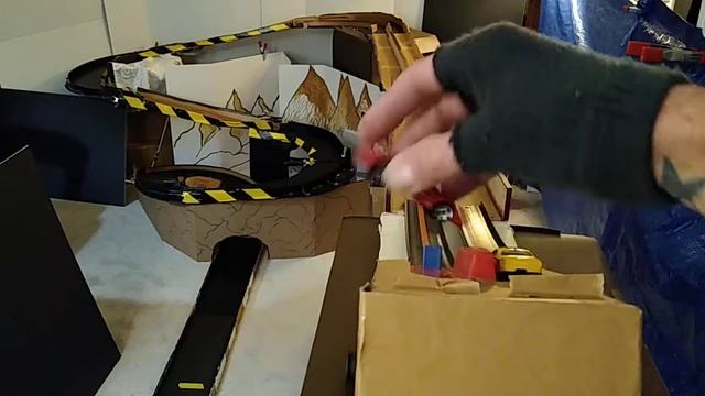 Hot Wheels Track/Camaro Iroc Z vs Jegs Dodge Challenger SRT Demon смотреть онлайн