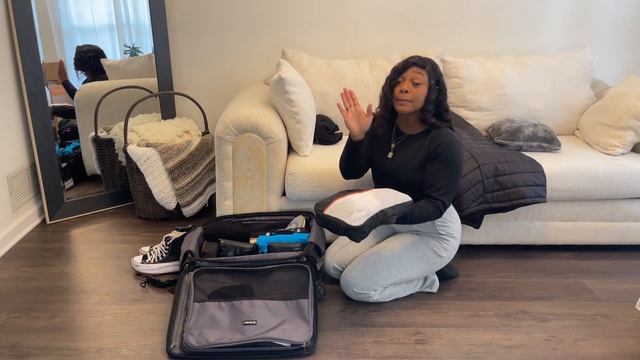 What & How to Pack for a 3 Day Work Trip | Pack With Me | Flight Attendant Chronicles смотреть онлайн