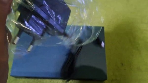 Unboxing Switch Hub TP-Link 8 Port LS108G Gigabit Metal Case