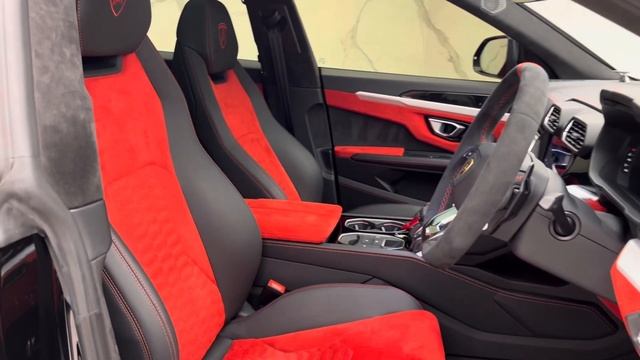 2019 Lamborghini Urus NERO Design - Nero Helene - Walkaround & Interior | Romans International [4K смотреть онлайн