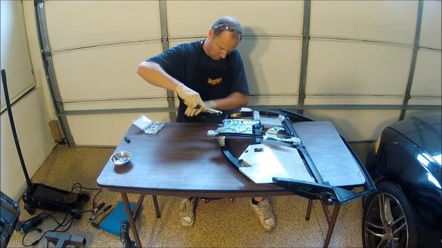 Drivers Side Rear Window Regulator Replacement смотреть онлайн