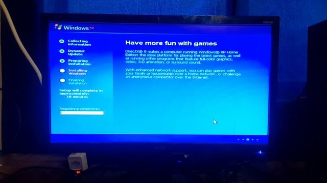 Windows XP on an actual time period computer смотреть онлайн