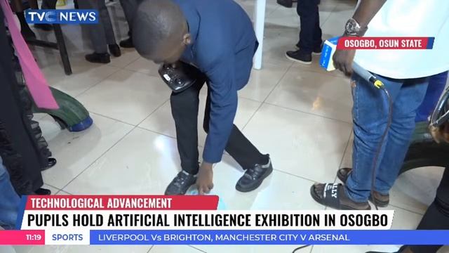 Pupils Hold Artificial Intelligence Exhibition In Osogbo смотреть онлайн