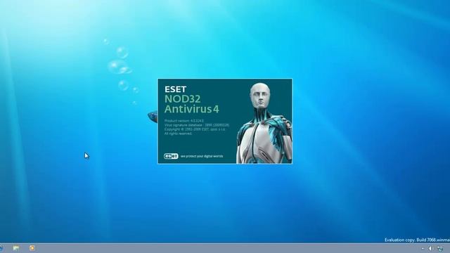 Windows 7 Ultimate Demonstration with NOD32 v.4 Running on it. смотреть онлайн