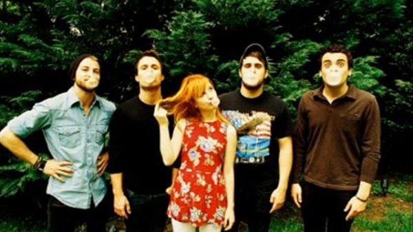 paramore- brick by boring brick studio version